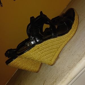 Gomex black wedge sandals